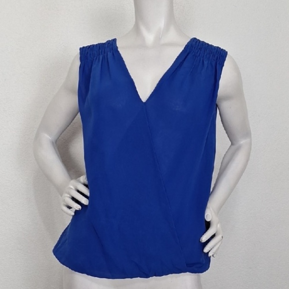 Max Studio “NEW” Blue V-Neck Surplice Front Gorpcore Sleeveless Blouse Size S - Picture 2 of 14